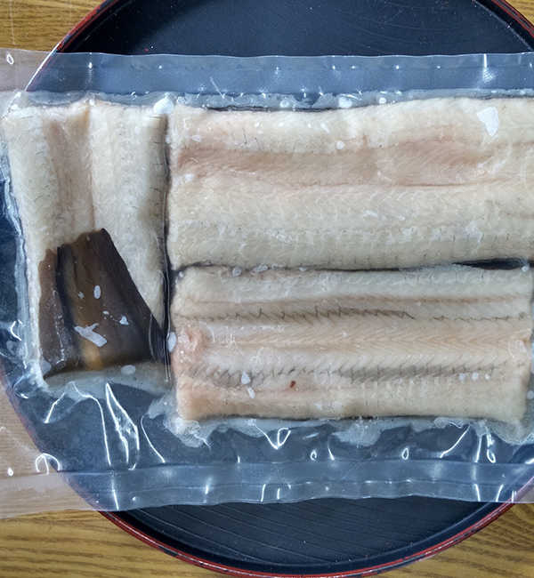 びわ湖産うなぎ(開き・真空パック)